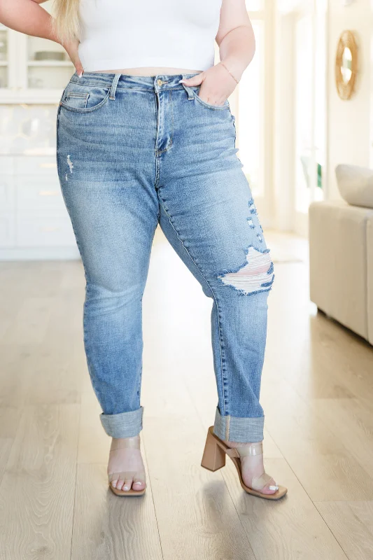 Judy Blue Mid Rise Distressed Boyfriend Jeans Trendy Women's Oversized