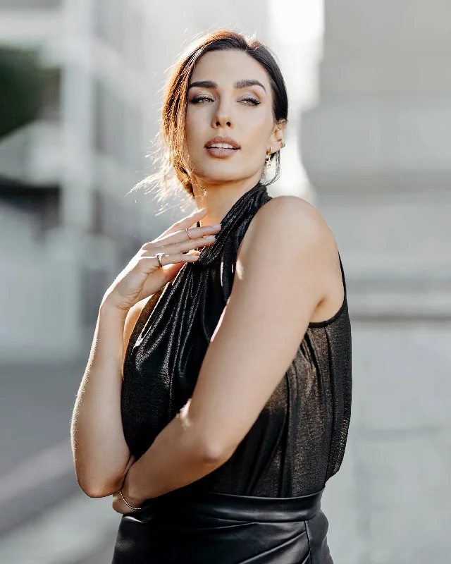 Henna Halterneck | Black/Gold Sustainable Organic